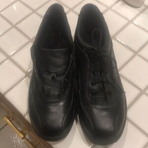 Thorogood 11/M postal approved work shoes great used conditions